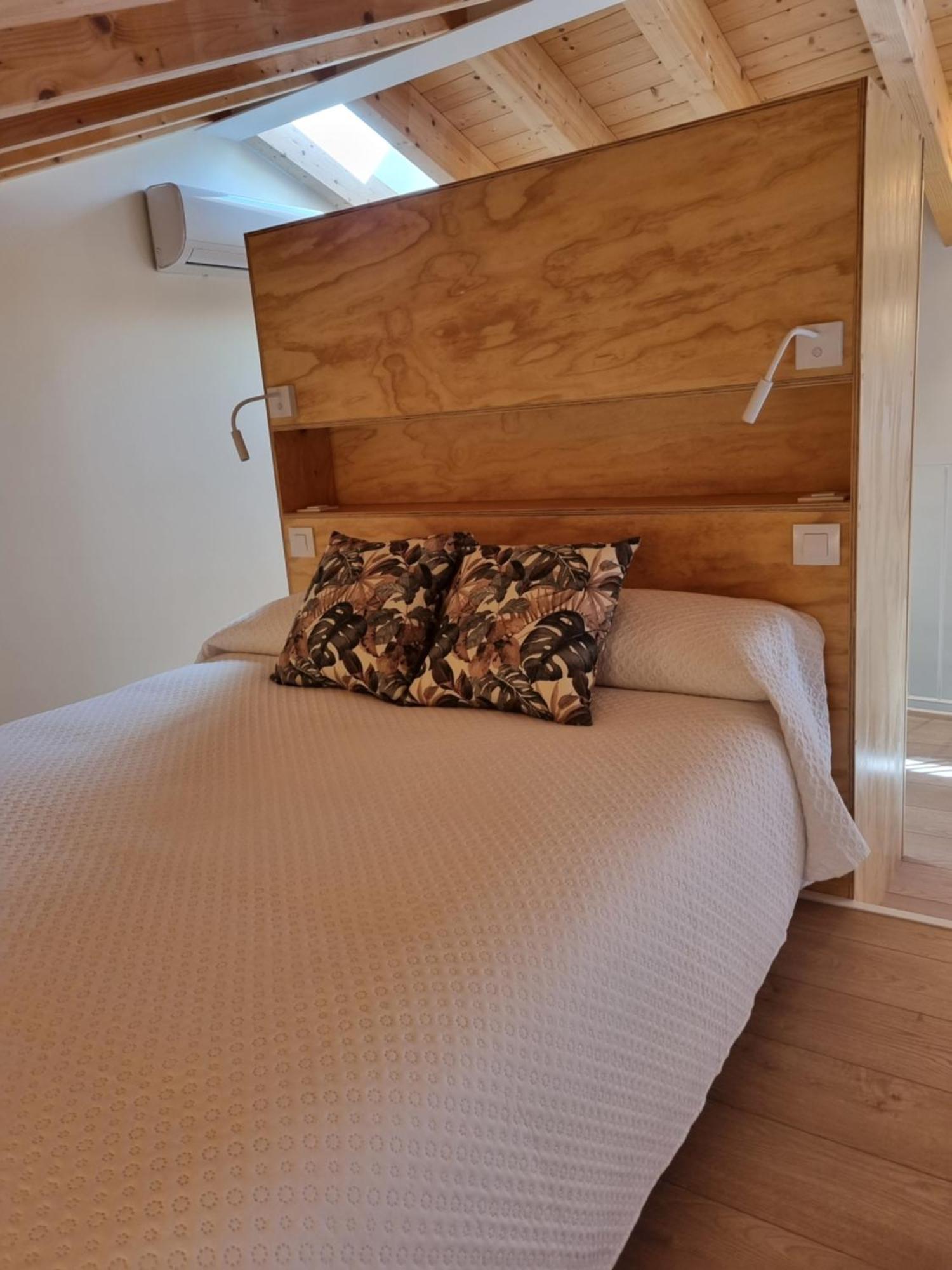 Casa La Tia Apartment Arnés Екстериор снимка